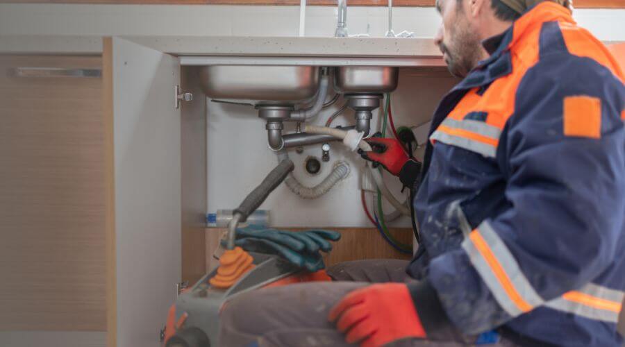 Professional slab leak plumber services in Clinton, LA